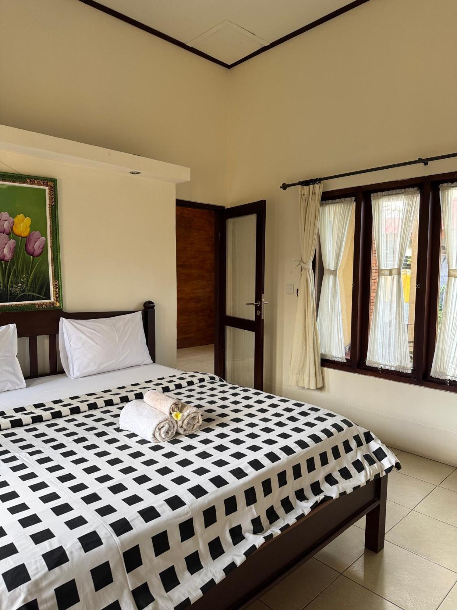 Praschita Bali Hotel Sanur  Exterior photo