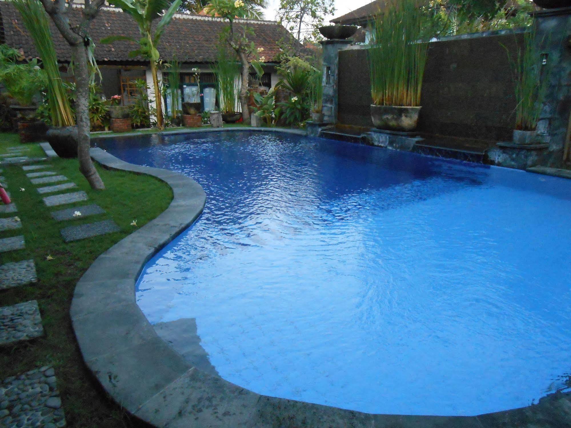 Praschita Bali Hotel Sanur  Exterior photo