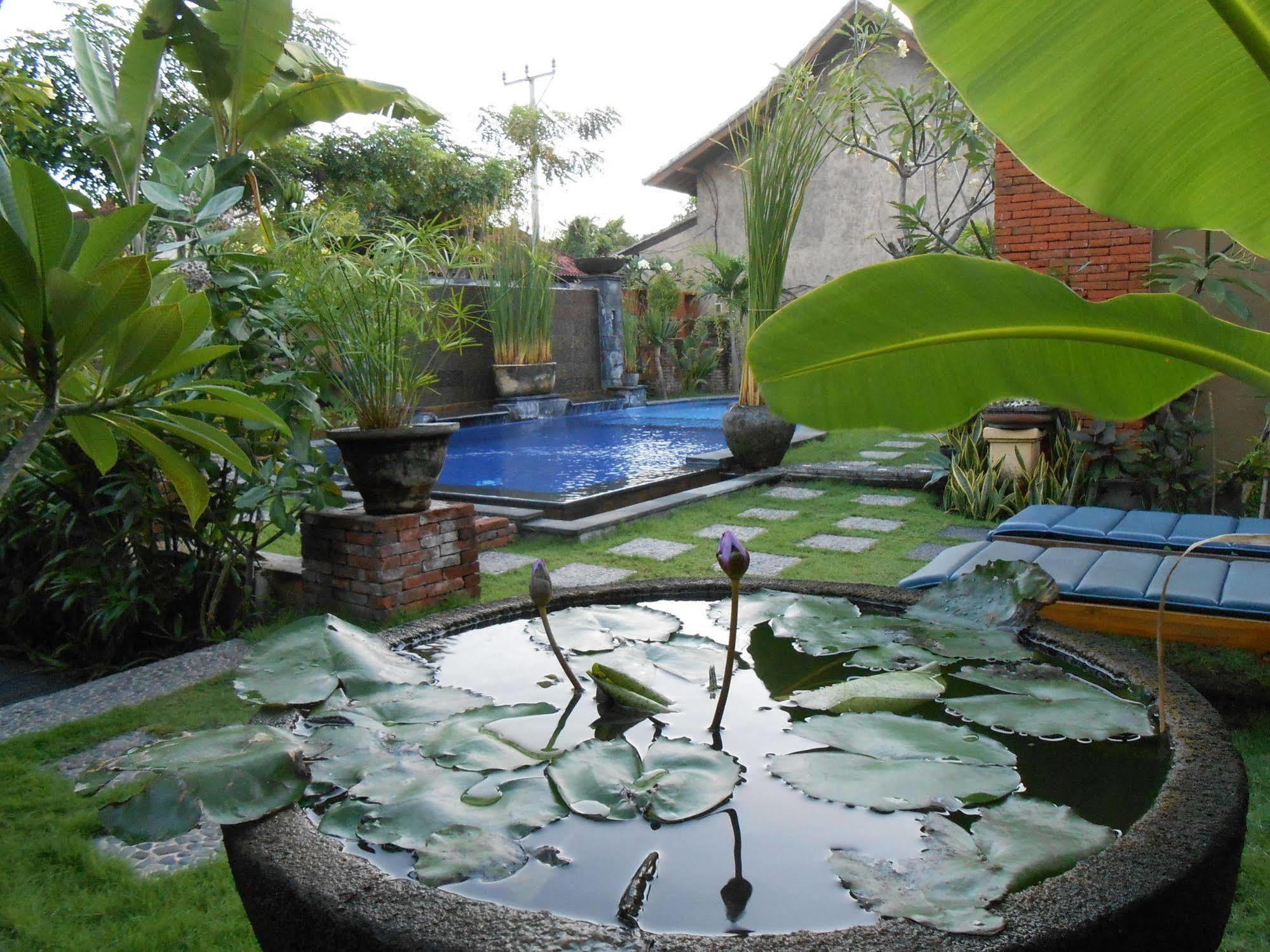 Praschita Bali Hotel Sanur  Exterior photo